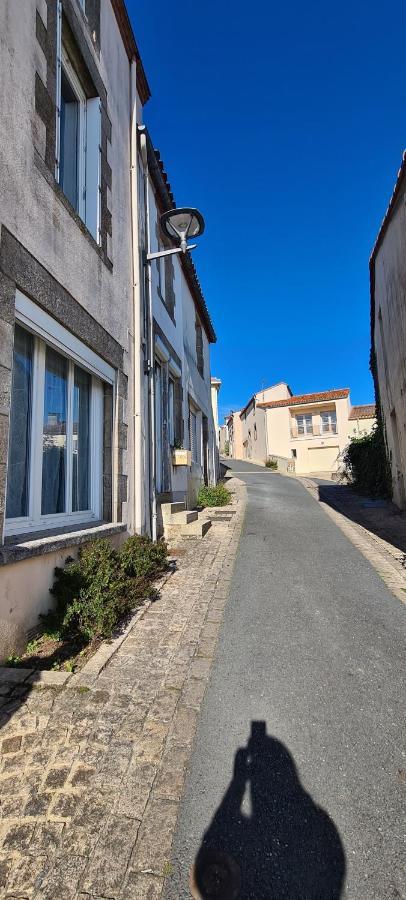 Gîte Le Haut du Pavé 3 à 7 chambres 6 à 14 couchages, 3 min du Puy du Fou Les Épesses Exterior foto