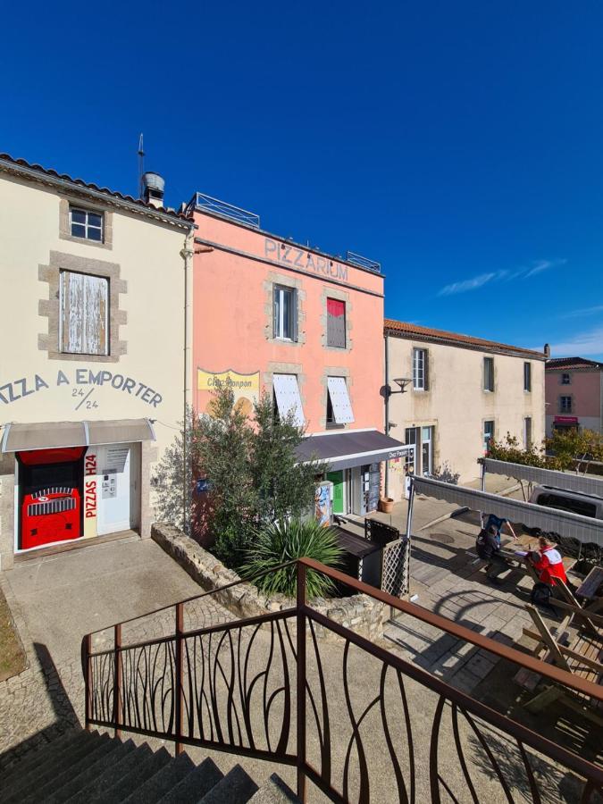 Gîte Le Haut du Pavé 3 à 7 chambres 6 à 14 couchages, 3 min du Puy du Fou Les Épesses Exterior foto